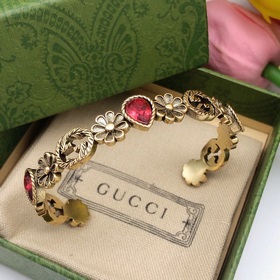 Номер GSZ0002 Новый браслет Gucci с двойным логотипом и цветочным