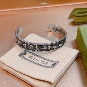 Браслеты Gucci обладают уникальным шармом. Новейшие модели брасле