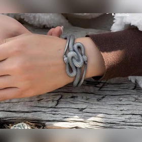 Сегодня в продаже Новый браслет Gucci из чистого серебра 925 проб