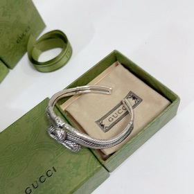 Сегодня в продаже Новый браслет Gucci из чистого серебра 925 проб