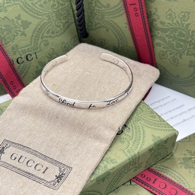 Gucci Love Fearless узкий браслет для женщин