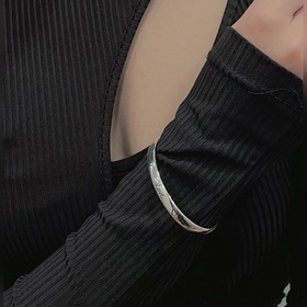 Gucci Love Fearless узкий браслет для женщин