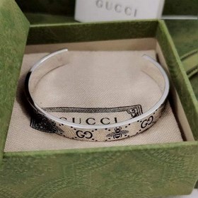 Новые браслеты GG и «Пчела» от Gucci