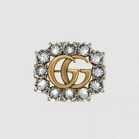 Gucci 22ss New (брошь) В последние два года Gucci действительно в