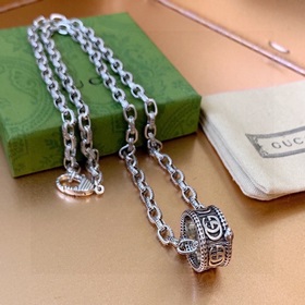Не пропустите последнюю модель ожерелья Gucci из серии Anger Fore