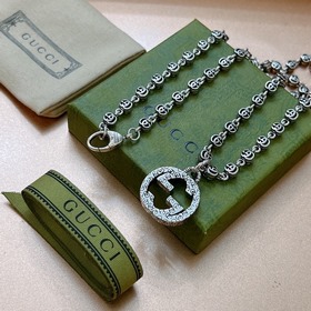 Ожерелье Gucci  Ожерелье Gucci 2023, новейшая модель с цепочкой 