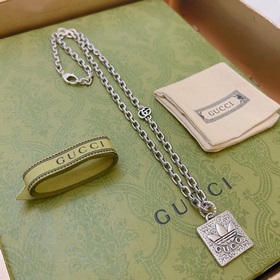 Не взрывается, не ломается. Новая коллекция Gucci на официальном 
