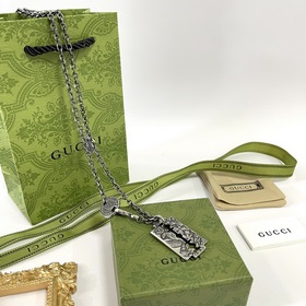 Знаменитое ожерелье Gucci Высококачественная версия, идеальное во