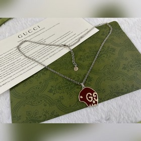 Gucci Красный ожерелье с черепом Длина： 50+5 см