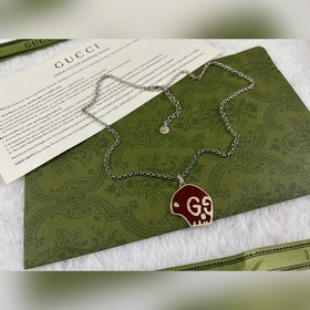 Gucci Красный ожерелье с черепом Длина： 50+5 см