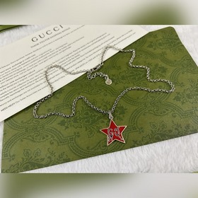 Gucci Красный пятиконечный кулон Длина： 50+5 см