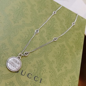 Новейшая модель цепочки Gucci более высокого качества, такая же, 