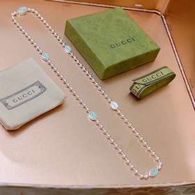 Новейшая модель серебряного колье Gucci с бусинами, более высоког