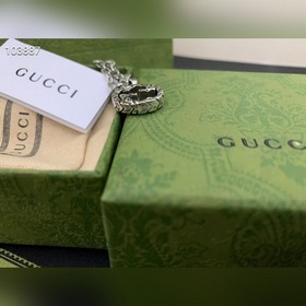 Брендовая одежда Gucci ожерелье с двойным G, средний размер, для