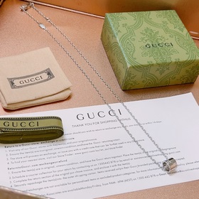 Новинка  Gucci ожерелье 2023 новейшая модель цепочки более высо