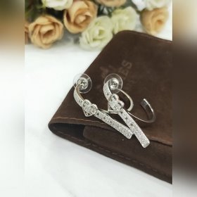 Популярные серьги TO Hermes с бриллиантами в форме сердца из книг