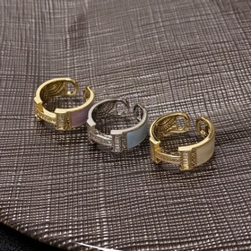 Кольцо Hermes с бриллиантами с наилучшим соотношением цены и каче