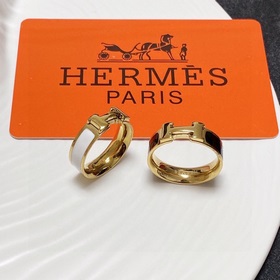 Кольцо Hermes с наилучшим соотношением цены и качества. Оно сразу