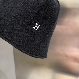 HERMES Hermes осенне-зимняя новинка： шерстяная шляпа-капелюх, шля