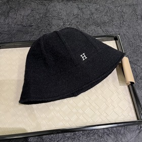 HERMES Hermes осенне-зимняя новинка： шерстяная шляпа-капелюх, шля