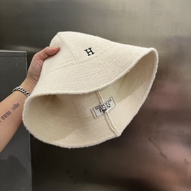 HERMES Hermes осенне-зимняя новинка： шерстяная шляпа-капелюх, шля