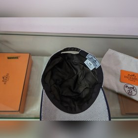 Hermes отгрузил холст, который отличается высоким качеством и при