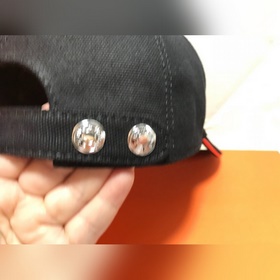 Hermes отгрузил холст, который отличается высоким качеством и при