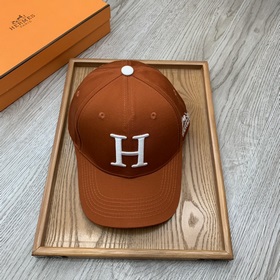 Hermès [В комплекте с чехлом от пыли] Новая бейсболка! Материал：
