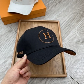 Hermès [В комплекте с чехлом от пыли] Новая бейсболка! Материал：