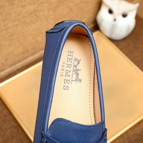 【HERMES】 Классические туфли с закрытым носком, идентичные моделиз