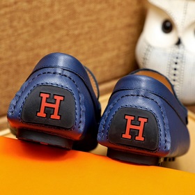 【HERMES】 Классические туфли с закрытым носком, идентичные моделиз