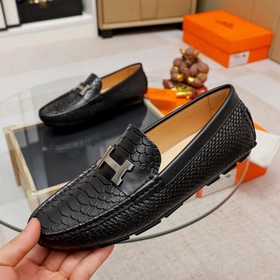 【HERMES】 Классические туфли с закрытым носком, идентичные моделиз