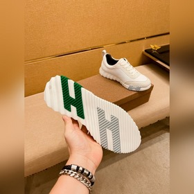 【Hermès】 Элитный бренд мужской обуви. Официальный сайт. Новейшая 