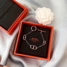Неожиданно разнообразный и неожиданно красивый! Браслет Hermes Pi