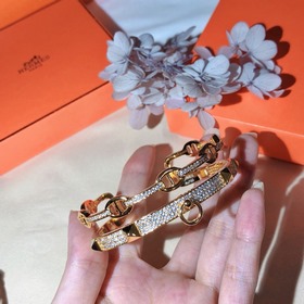 Hermès H Двойной браслет с бриллиантами в форме свиного носа. Ско