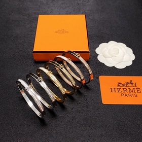Браслет Hermes с бриллиантами в форме буквы H, 14 карат, с покрыт