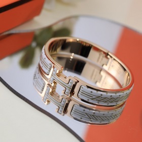 Браслет Hermes, высококачественная версия [требуется предваритель