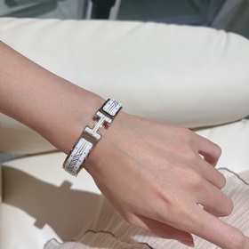 Браслет Hermes, высококачественная версия [требуется предваритель