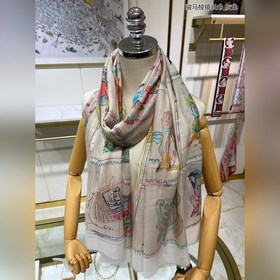 Самый популярный товар года от H 【Длинный шарф с узором «Скачущие