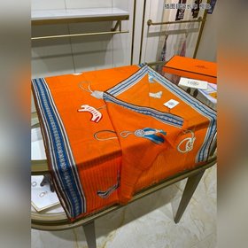 Лучшие товары года от H [Иллюстрированный каталог длинных шарфов]