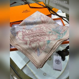 Новая модель из кашемира. Все, кто приобрел, отмечают ее привлека