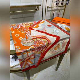 Новая модель из кашемира. Все, кто приобрел, отмечают ее привлека