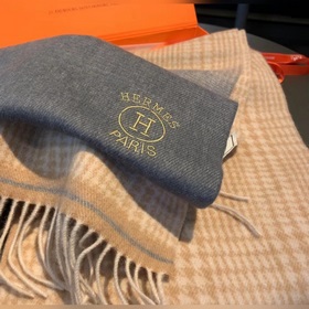 Рекомендуем Hermes · Новинки осенне-зимней коллекции Hermes · Шар