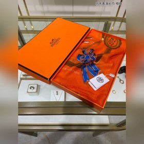 Самый популярный товар года от H 【Длинный шарф для конного спорта