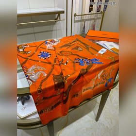 Самый популярный товар года от H 【Длинный шарф для конного спорта