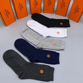 Hermes · Hermes Большие носки средней длины из новой коллекции [О