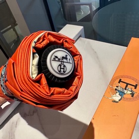 Hermès Представляем вам эксклюзивный трехсекционный автоматически