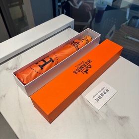 Hermès Представляем вам эксклюзивный трехсекционный автоматически