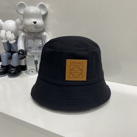 Популярный товар LOEWE (Loewe) 2023 новинка в магазинах, рыбацкая