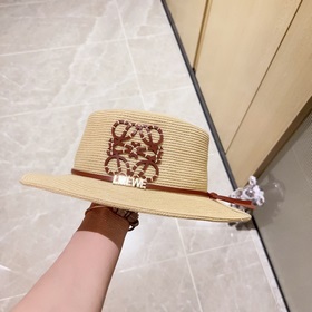 В комплекте с пылезащитным чехлом 【LOEWE】 Новый плетеный соломенн